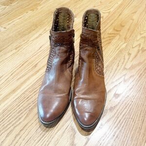 Seychelles Brown Leather Ankle Boots 9